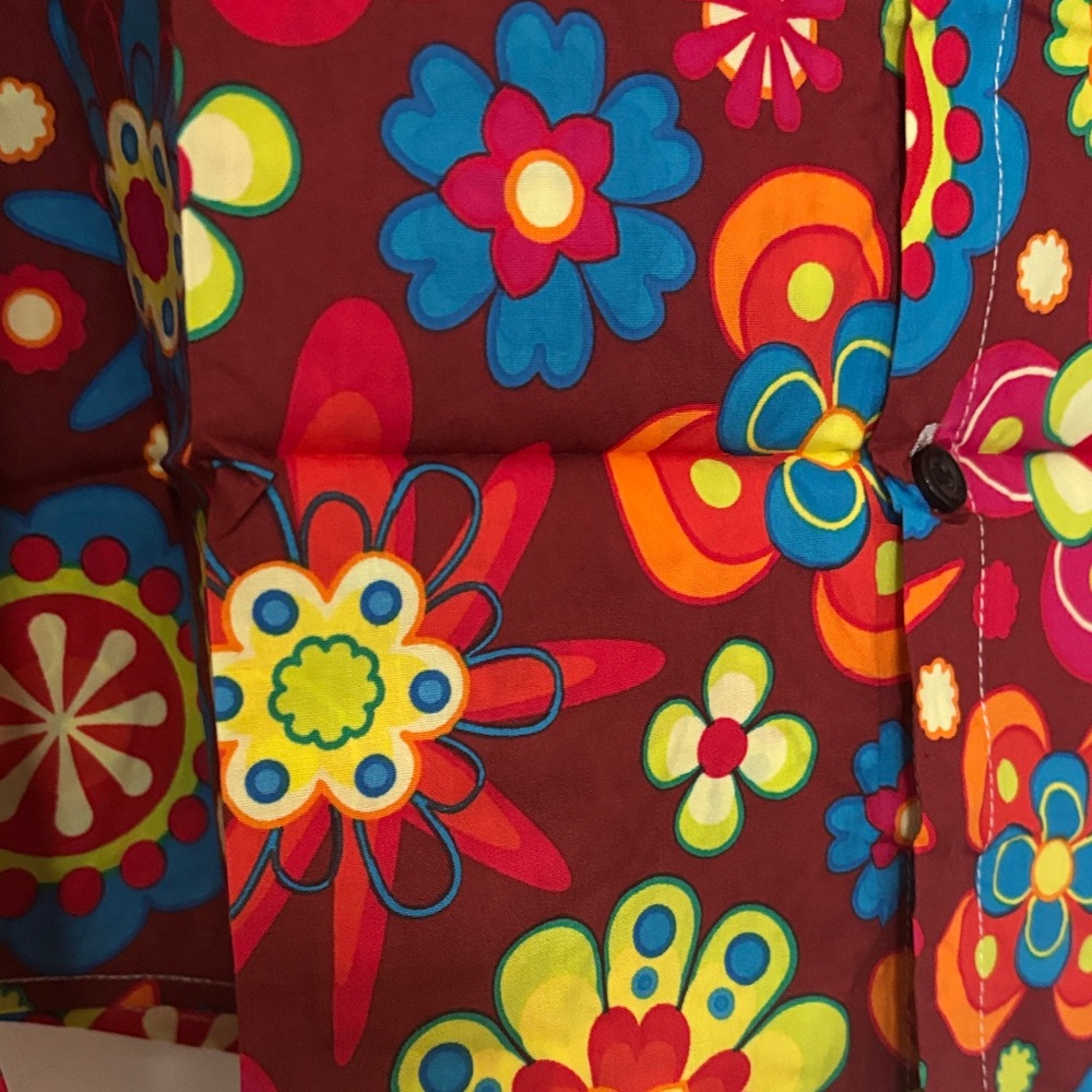 NWT men’s vibrant floral button down shirt - Picture 3 of 7